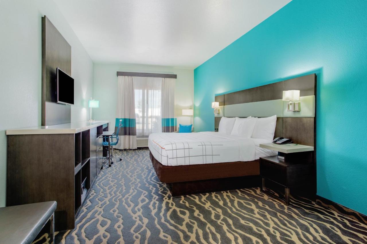 La Quinta Inn & Suites By Wyndham Northlake Ft. Worth Elizabethtown Екстер'єр фото