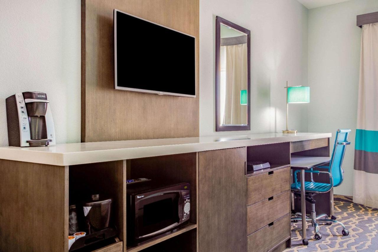 La Quinta Inn & Suites By Wyndham Northlake Ft. Worth Elizabethtown Екстер'єр фото