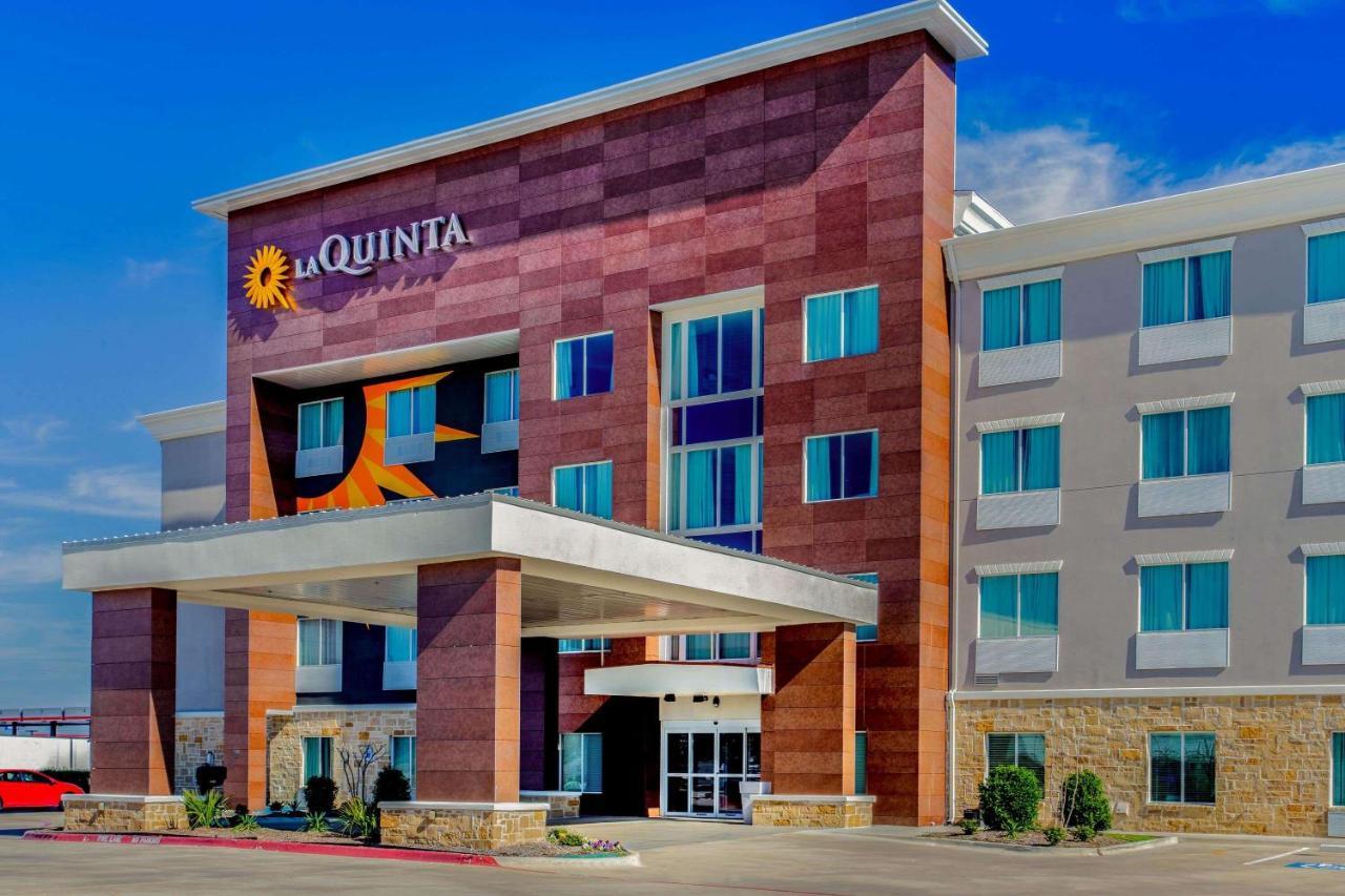 La Quinta Inn & Suites By Wyndham Northlake Ft. Worth Elizabethtown Екстер'єр фото