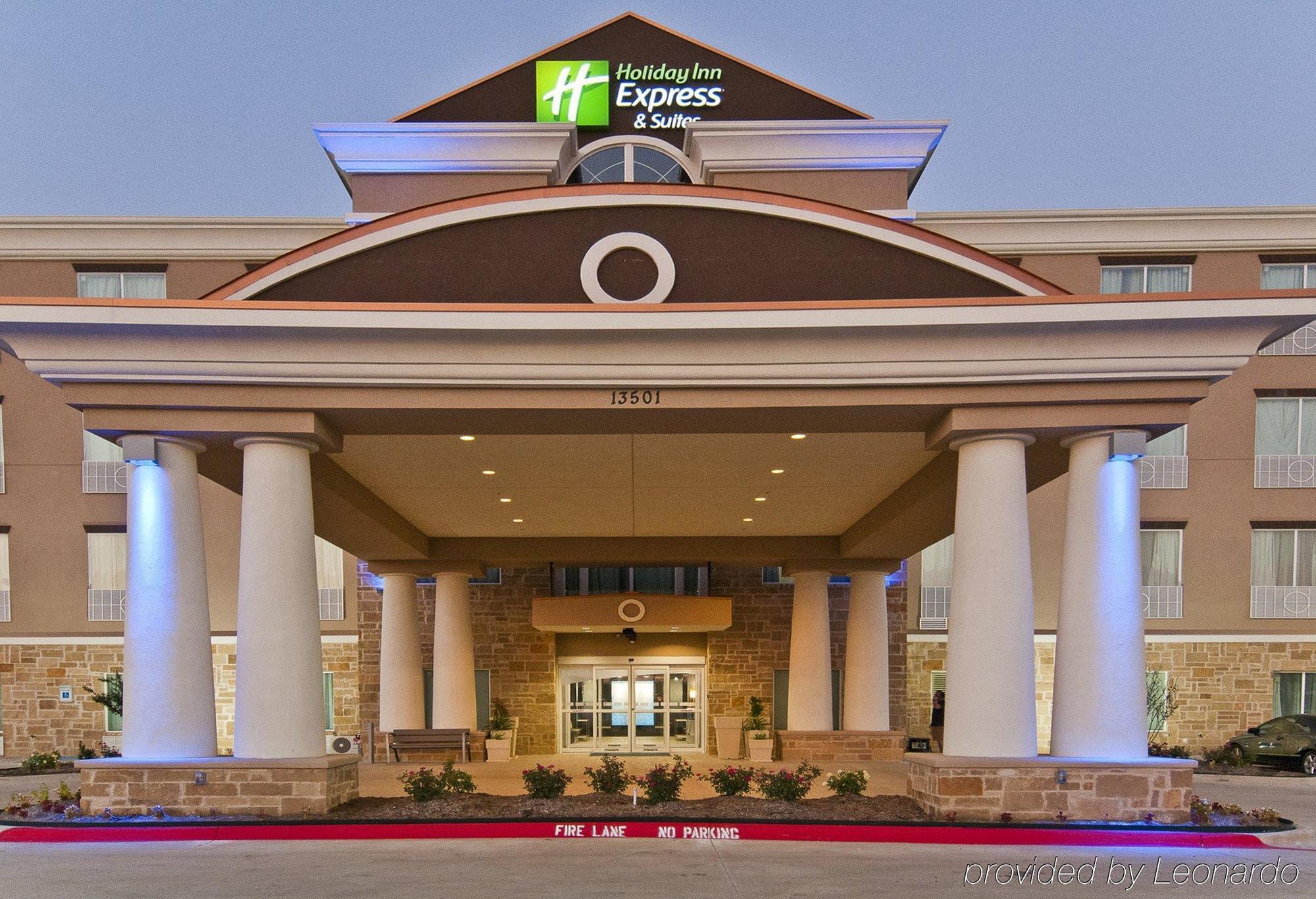 La Quinta Inn & Suites By Wyndham Northlake Ft. Worth Elizabethtown Екстер'єр фото