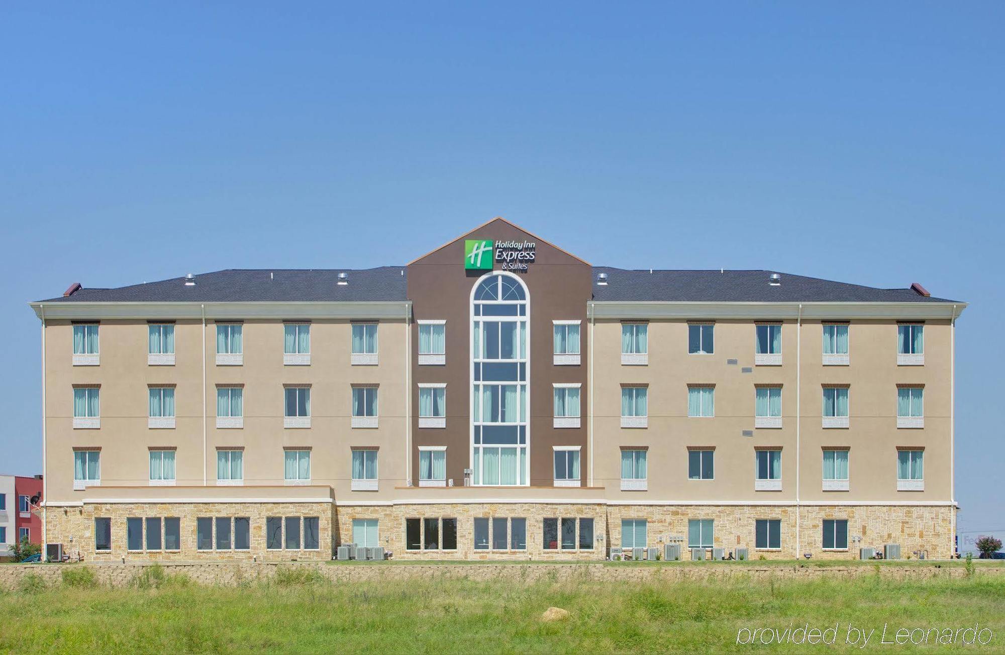 La Quinta Inn & Suites By Wyndham Northlake Ft. Worth Elizabethtown Екстер'єр фото